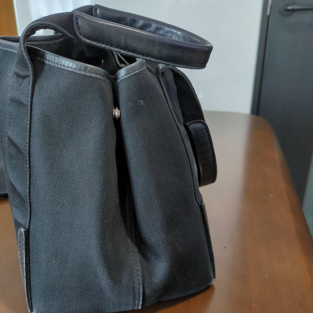 BALENCIAGA ブラック ハンドバッグ