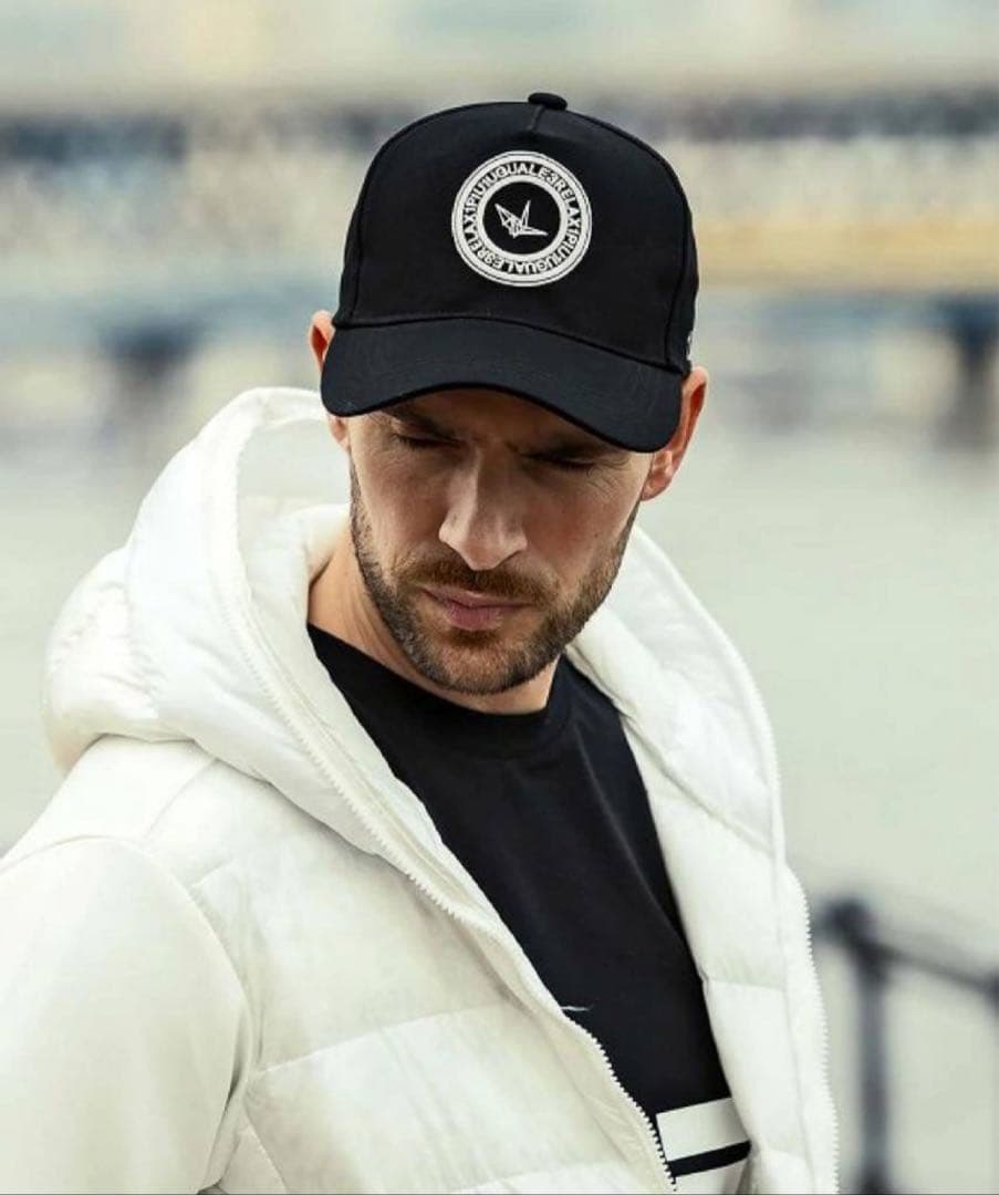 ★新品★1PIU1UGUALE3★キャップ★帽子★ウノピゥウノウグァーレトレ★