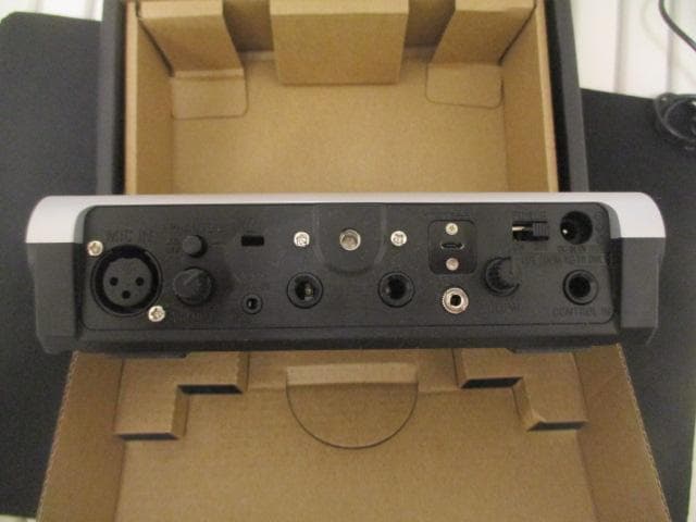 ZOOM V3 ボーカルプロセッサー ACアダプター 付属