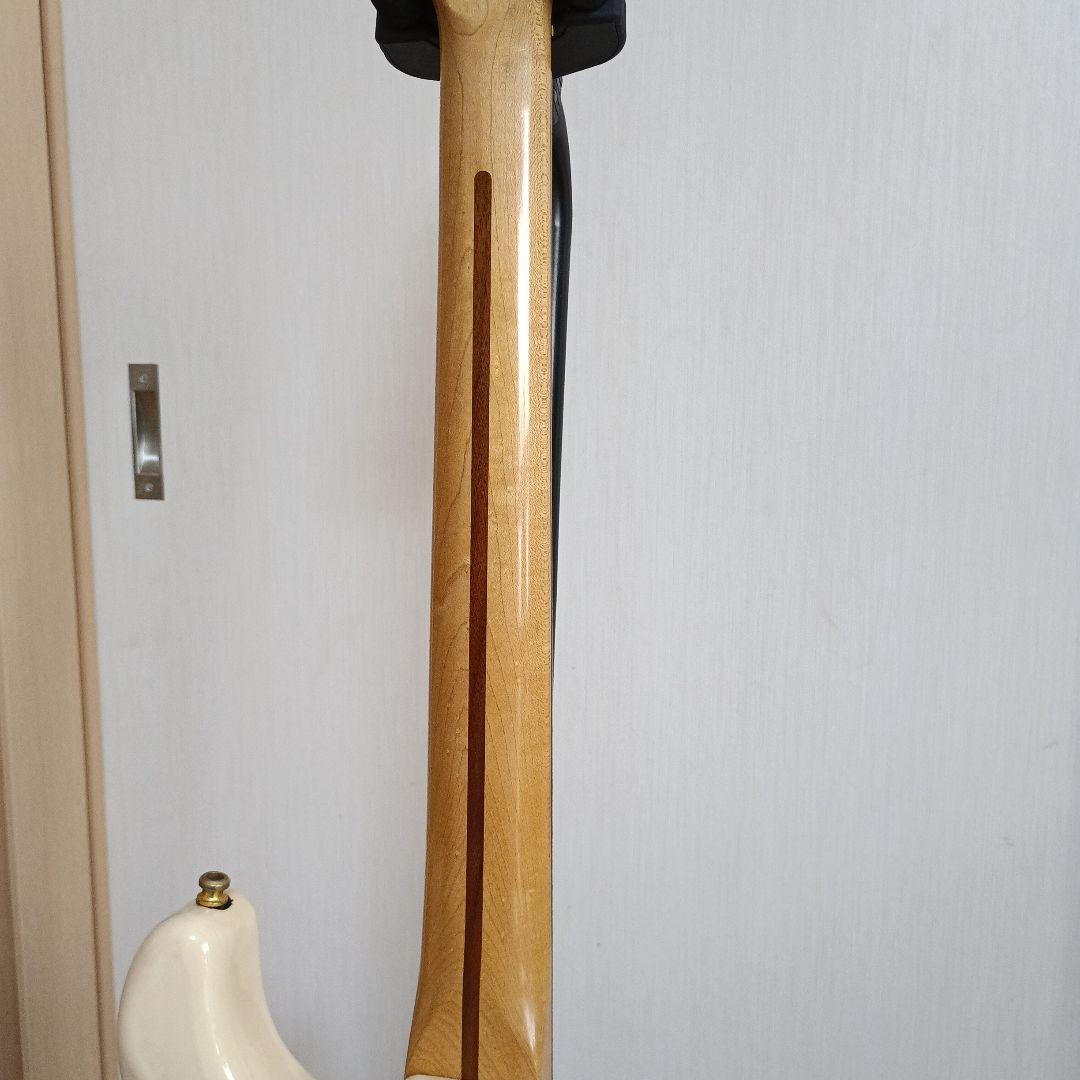 だ*り様 Fender Standard Stratocaster left h