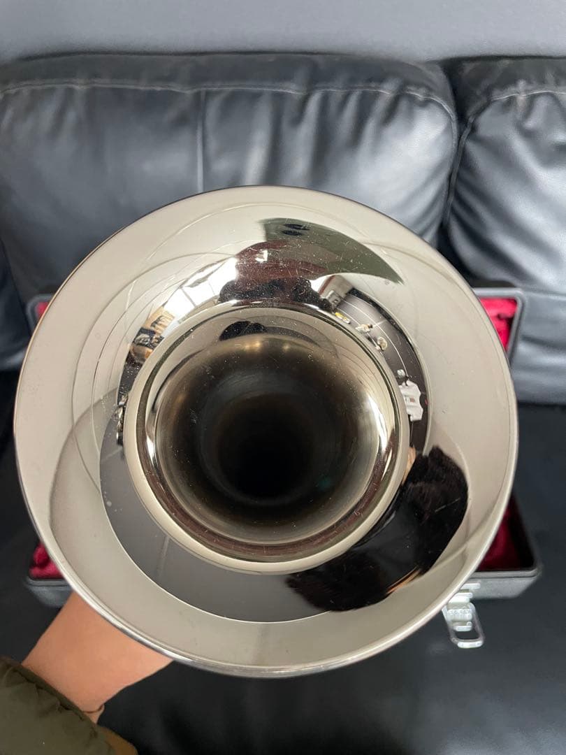 美品YAMAHAトランペット YTR1310 シルバー　ヤマハ 管楽器