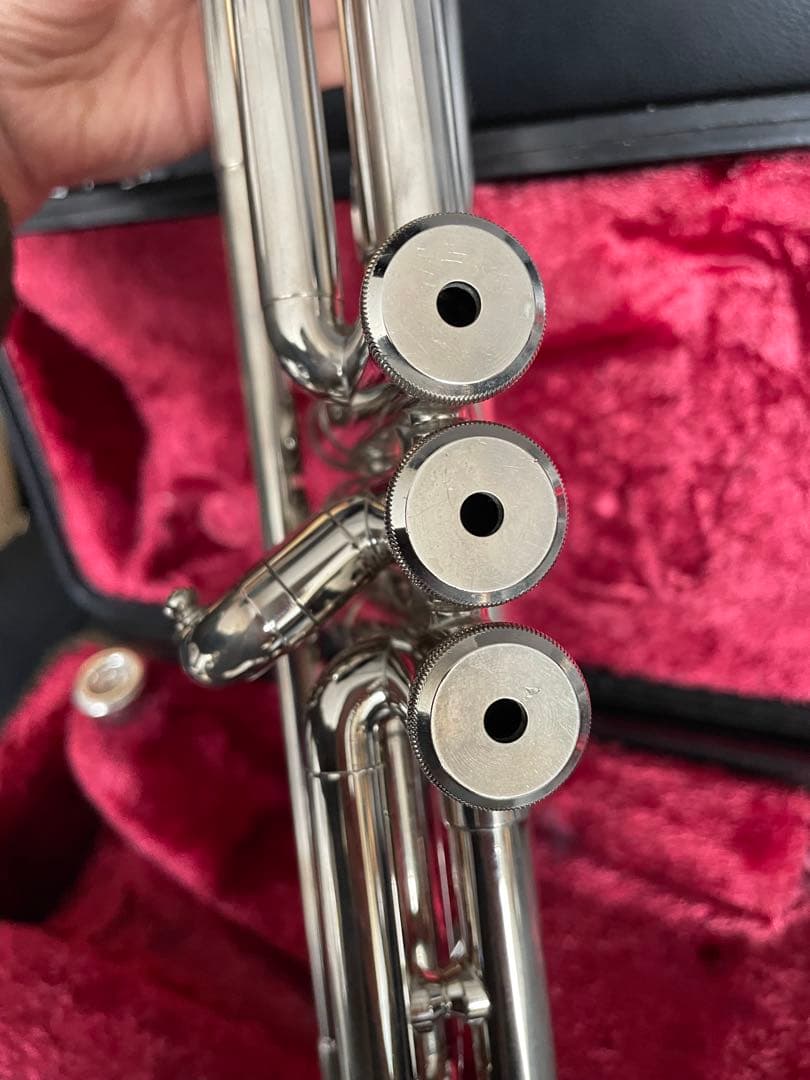 美品YAMAHAトランペット YTR1310 シルバー　ヤマハ 管楽器