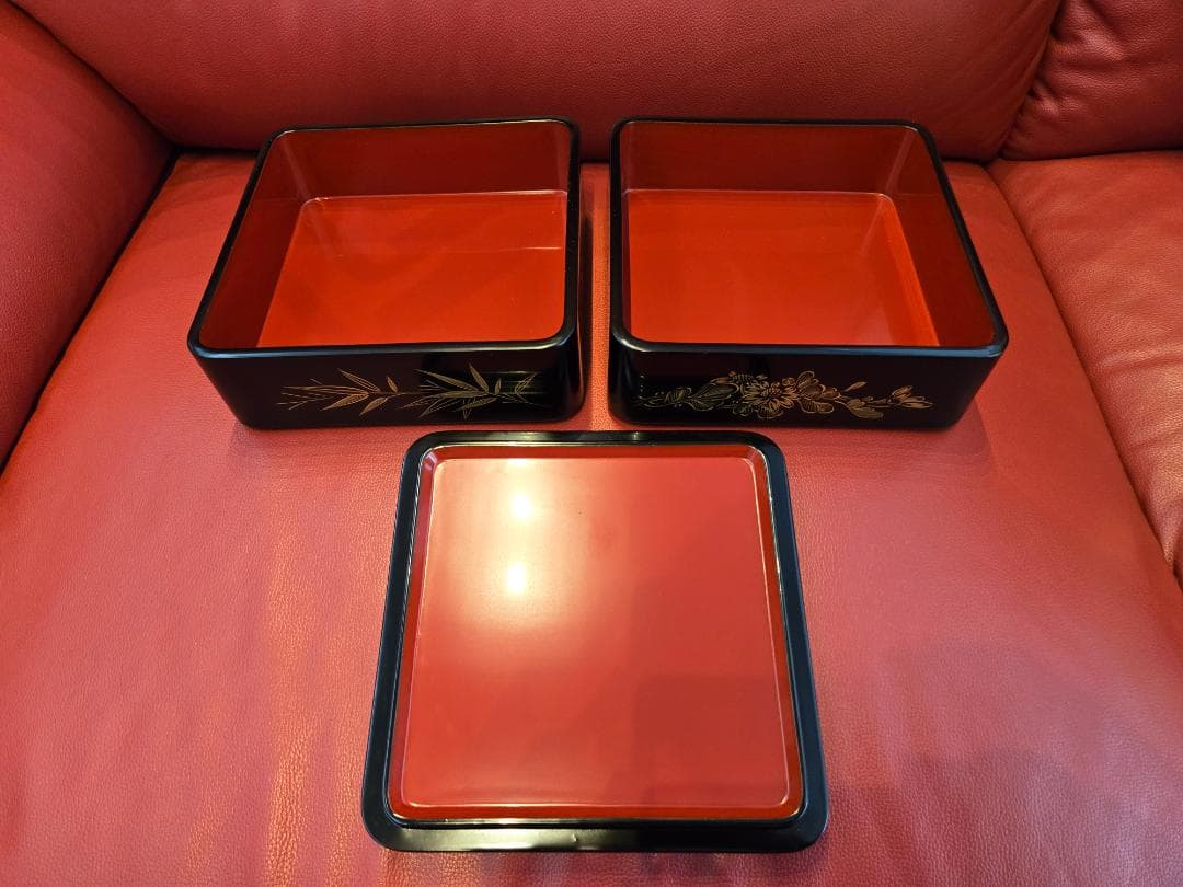 茶道具 輪島塗 天然木製 黒塗 金彩蒔絵 二段重箱 内朱共箱