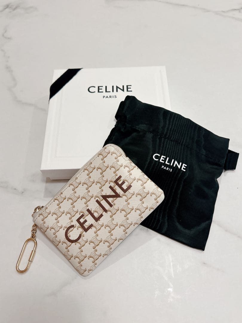CELINE ケース ホワイト/ベージュ