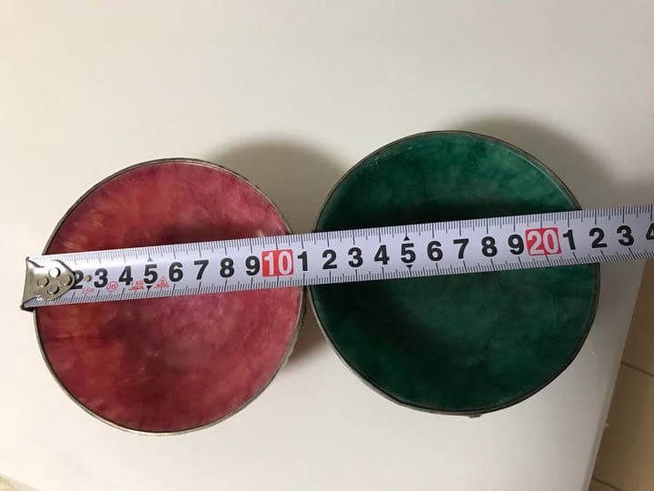 翡翠？瑪瑙？銀嵌茶碗一対　（天福紋銀）銘あり