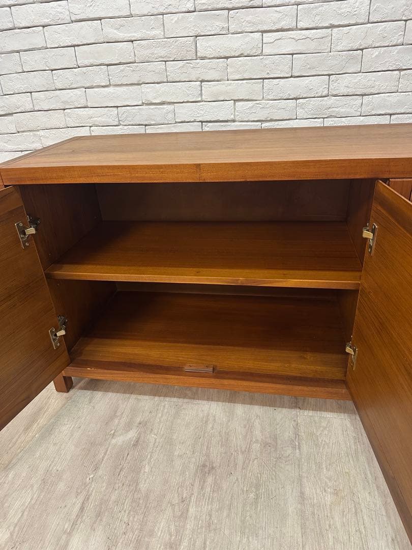 【東京都内23区配送無料】チーク材　サイドボード　キャビネット　チェスト　棚