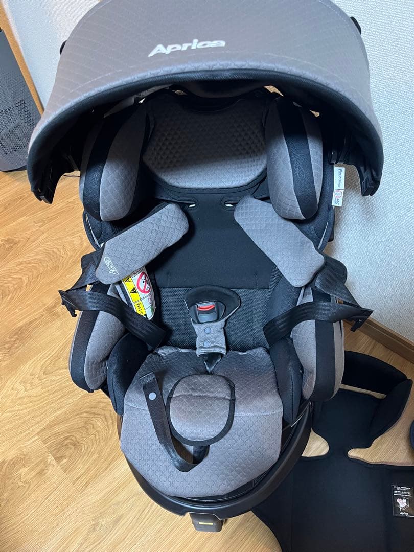 アップリカ チャイルドシート フラディア　グロウ　ISOFIX 360° グレー