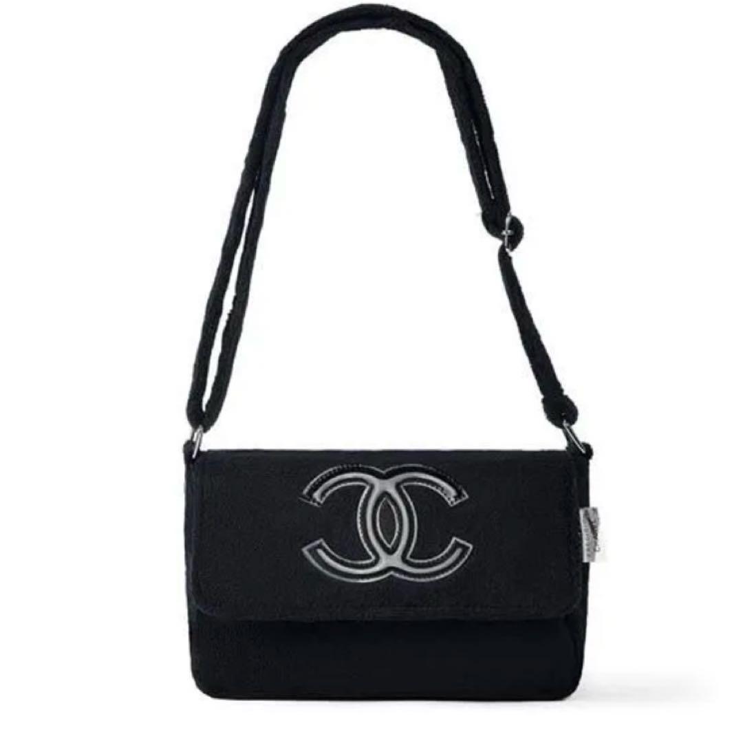 smp⭐︎♤です。 CHANEL ショルダーバッグ　パイル生地