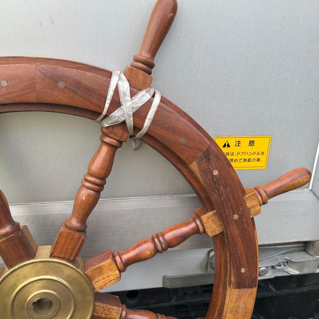 船　進行方向　操作　舵輪　だりん　操舵輪　そうだりん　木製 8本ハンドル