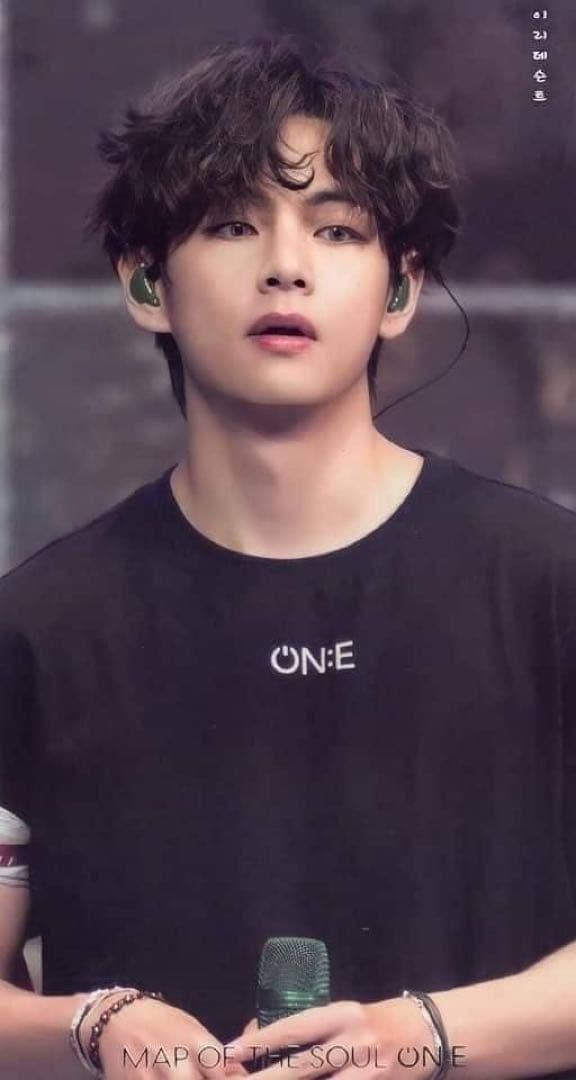 BTS MOS ON:E メンバー全員 着用 Tシャツ　新品　Lサイズ