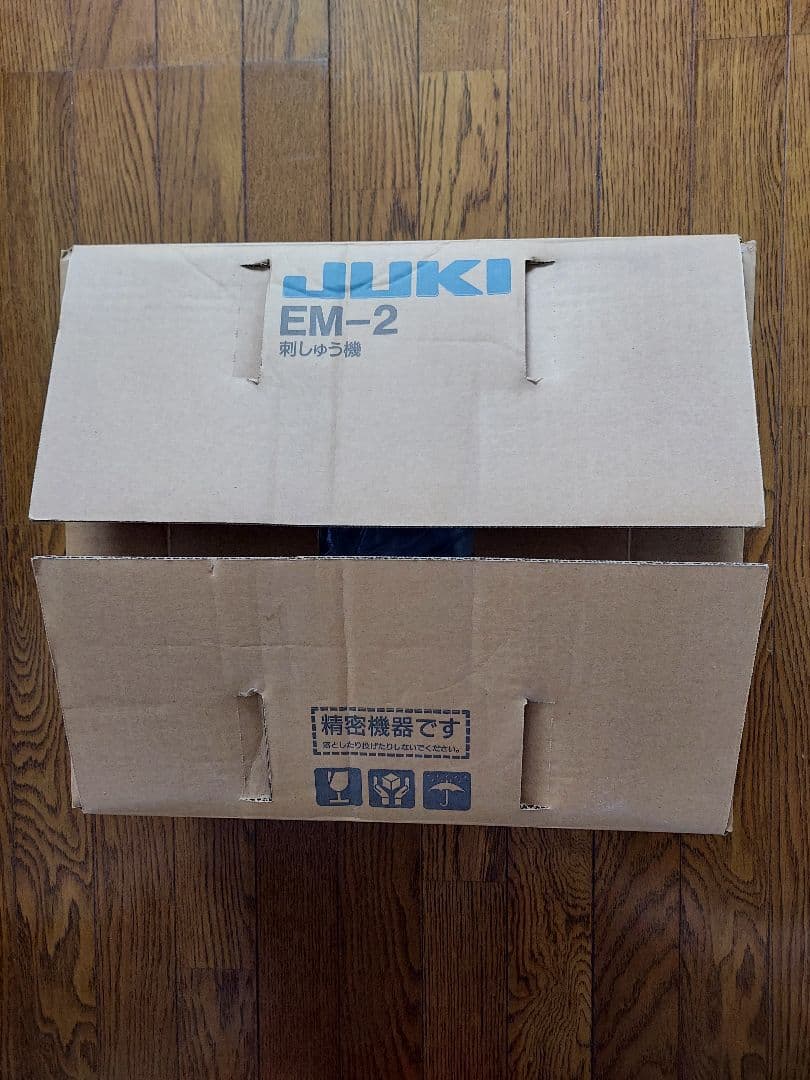 ジューキミシンの刺繍機　「EM-2」 新品