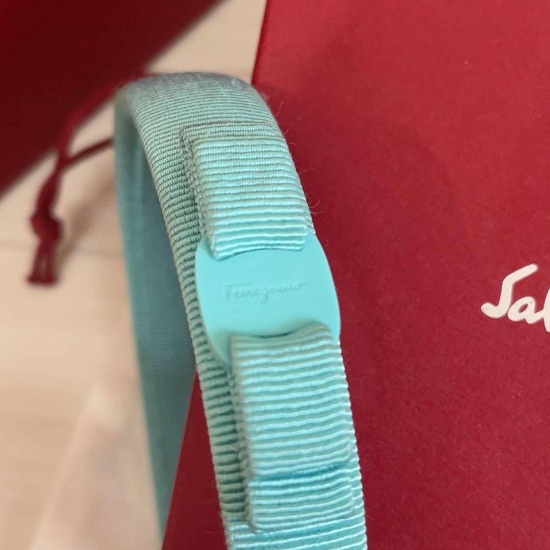 新品　ferragamo フェラガモ　カチューシャ　リボン