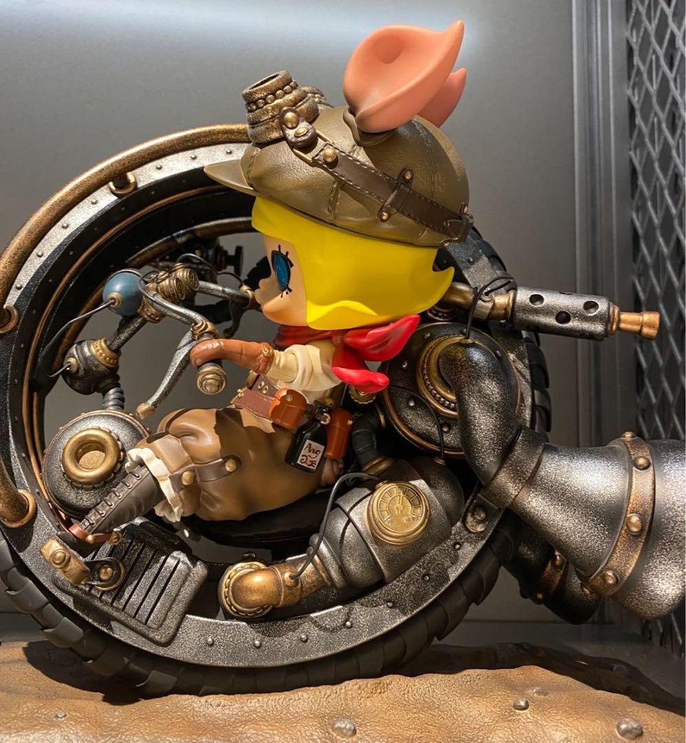 デザイナーズトイ 末那末匠 ポップマート  Molly フィギュア D