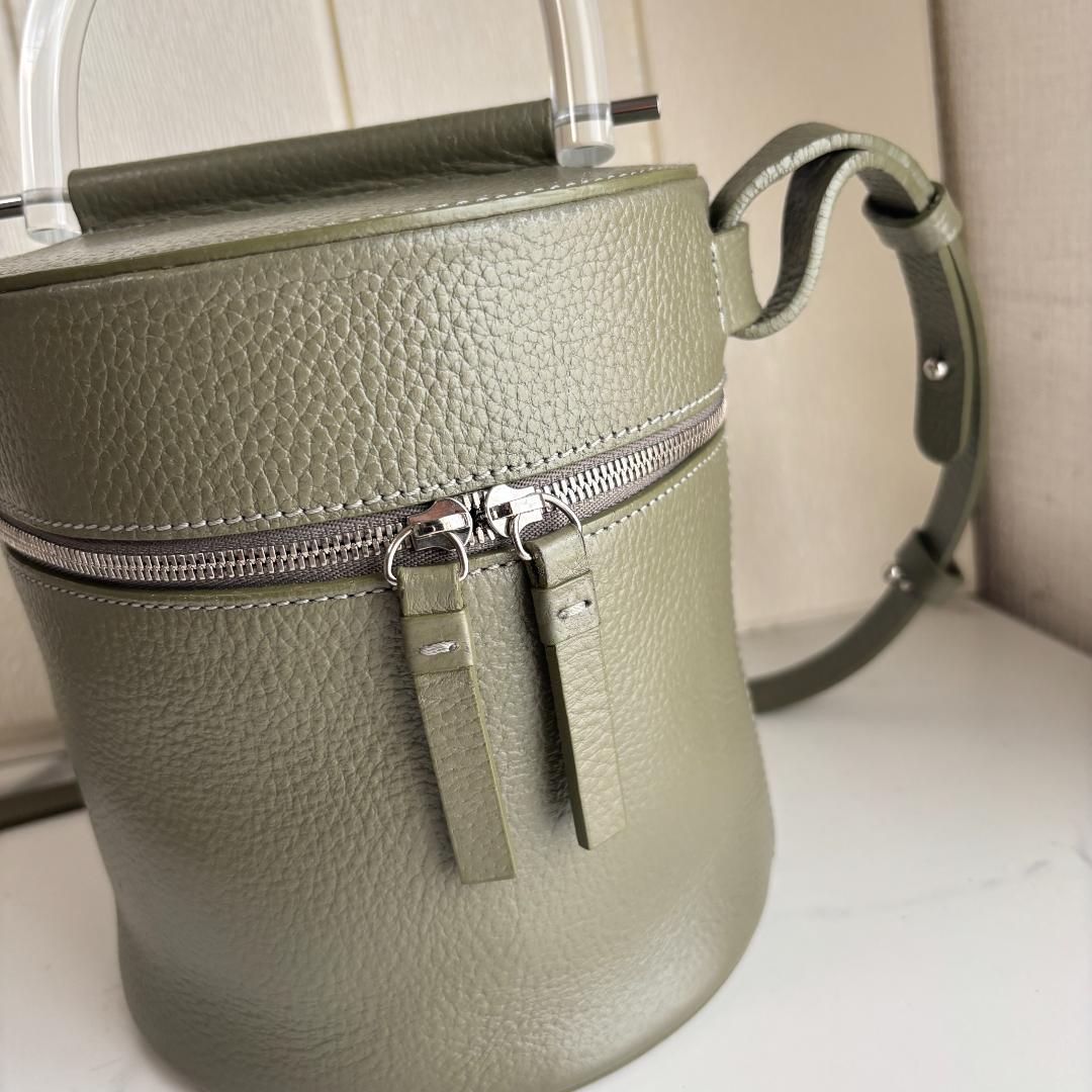 【美品】ビルディングブロック 2wayショルダーバッグ　ドラム　カーキ　　本革