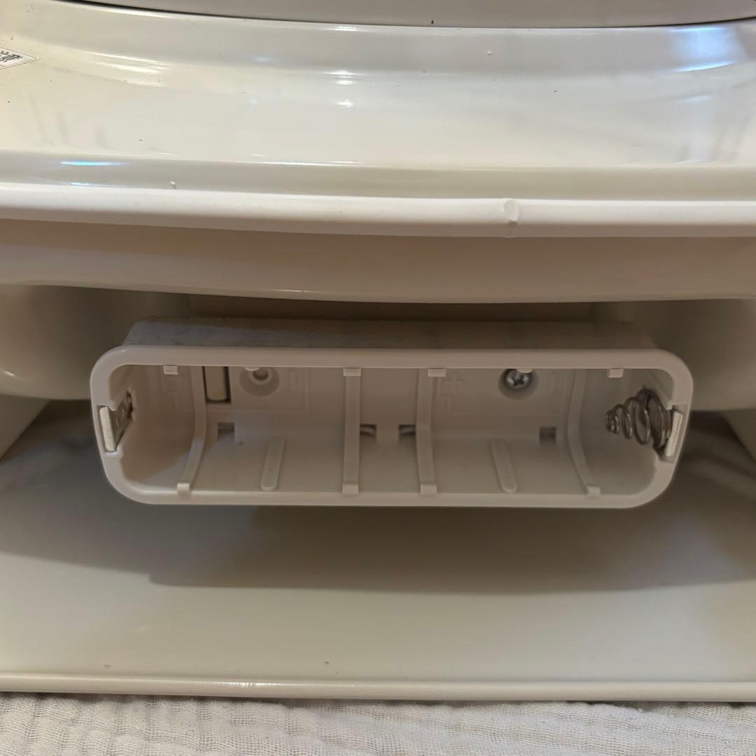 CORONA 石油ストーブ　2022年製 SL-6622-W