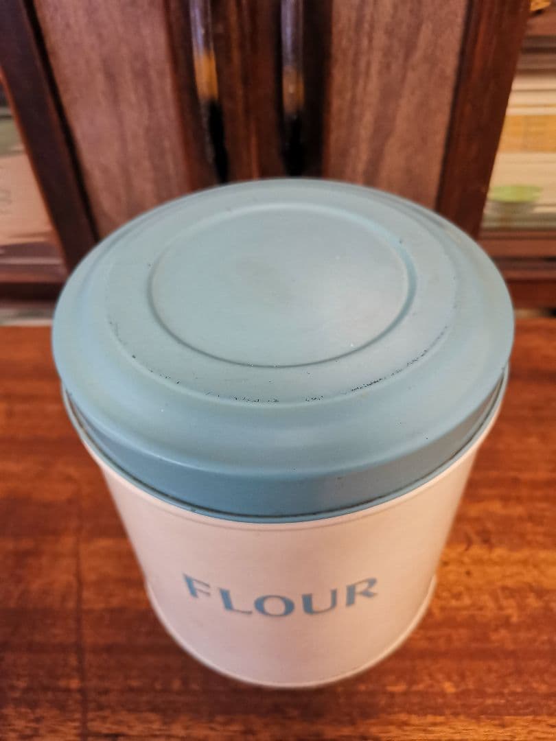 イギリス アンティーク フラワー缶 ホワイト・ブルーｔａｌａ社