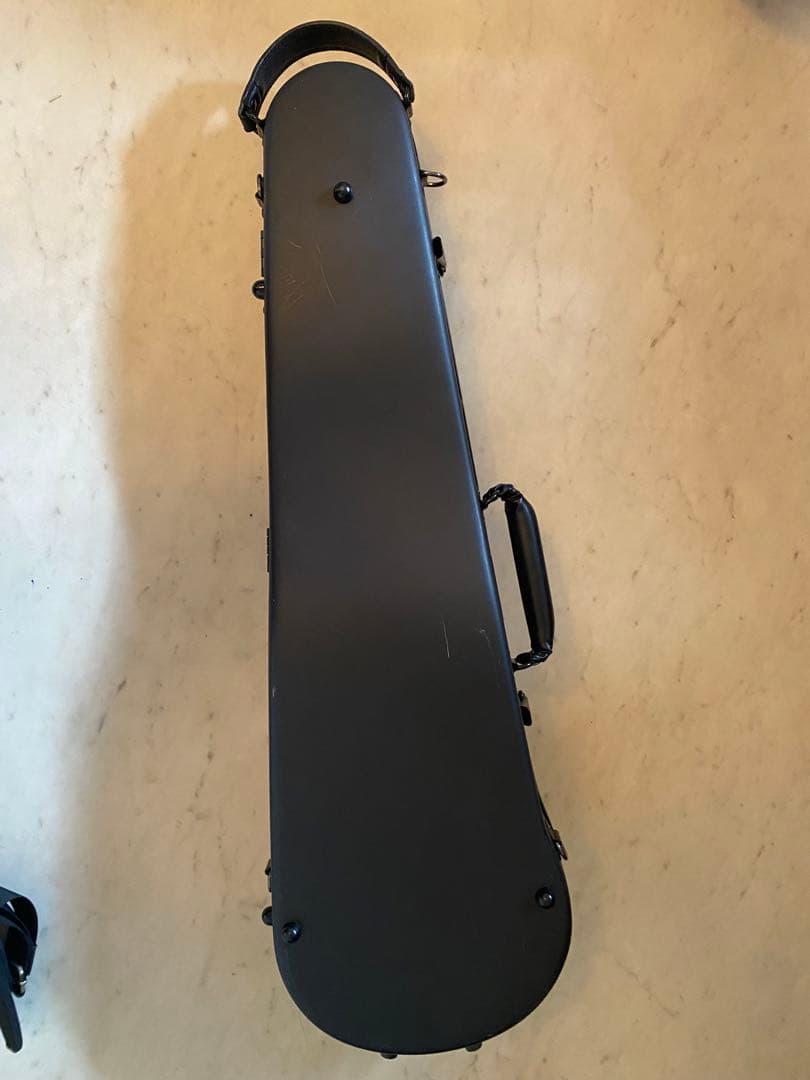 w*☆様 【バイオリンケース 】カーボンマック CFV-2S サテン シャンパン