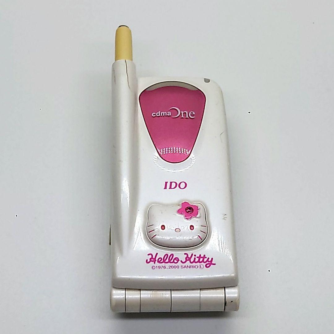 ハローキティ IDO ガラケー C106ST