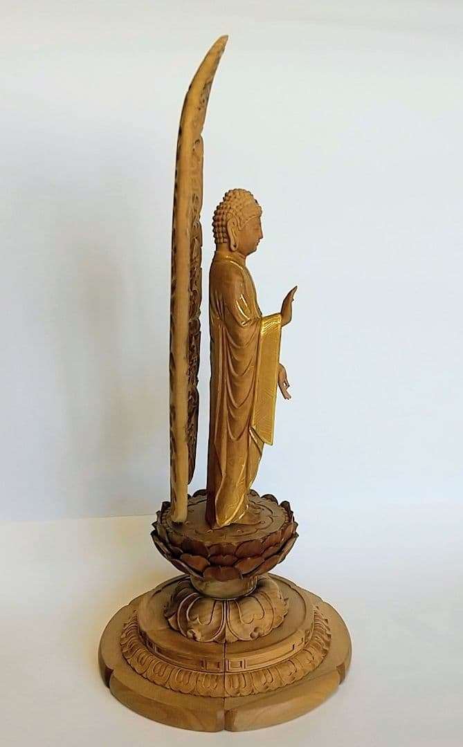 阿弥陀如来立像 5寸 #660 円台座 宝相華唐草 透彫り◆白檀 木彫 仏像