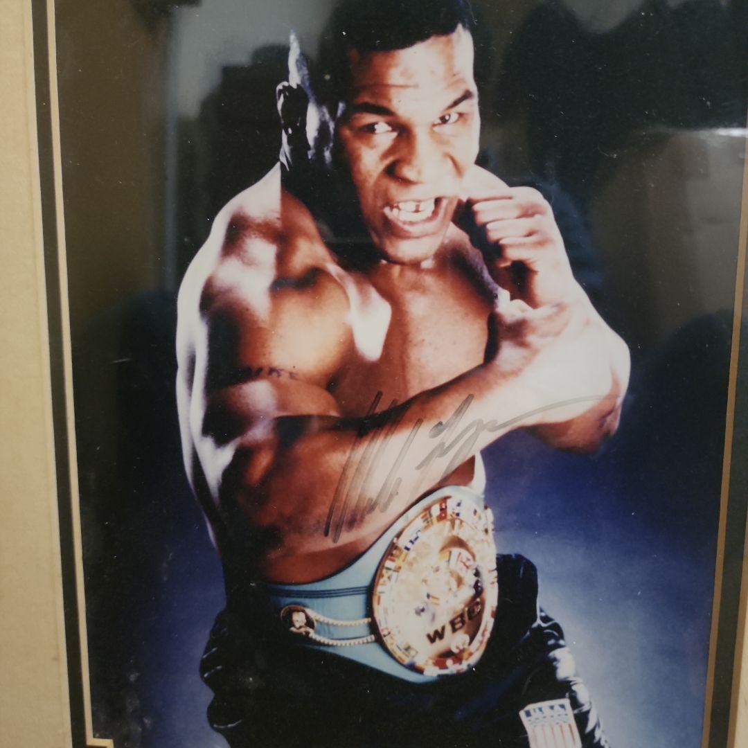 マイク・タイソン サイン入り写真