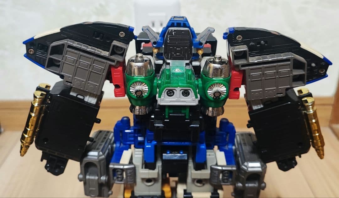 B*e様 救急戦隊ゴーゴーファイブ　 DXビクトリーロボ、DX ライナーボーイセ