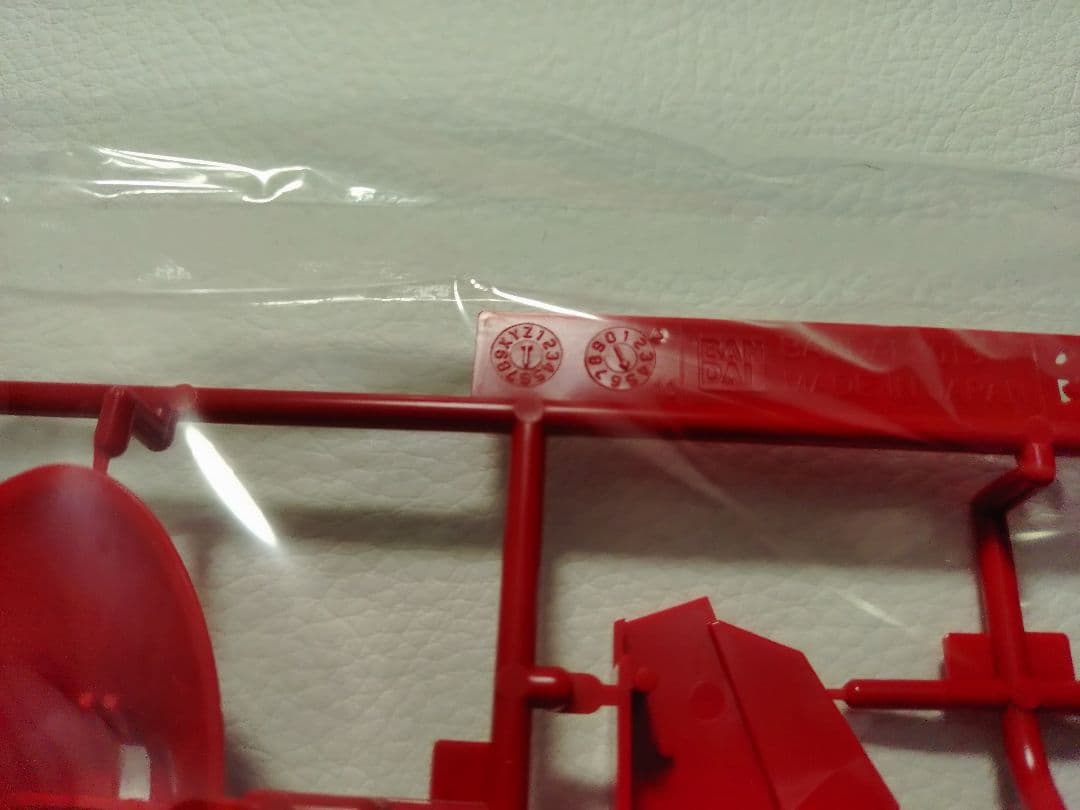 【新品未組立】 MG 1/100 MSN-04 サザビー Ver.ka