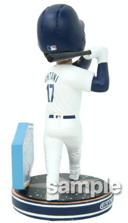 ドジャース 大谷翔平フィギュア　新品　ドジャーススタジアム　限定品　ボブルヘッド