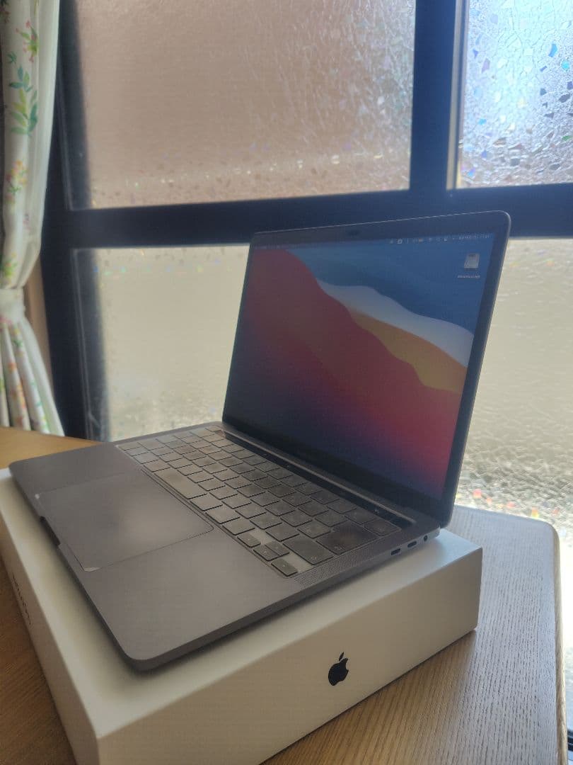 MacBook Pro 13 2020 i7 32GB 1TB 美品 100%