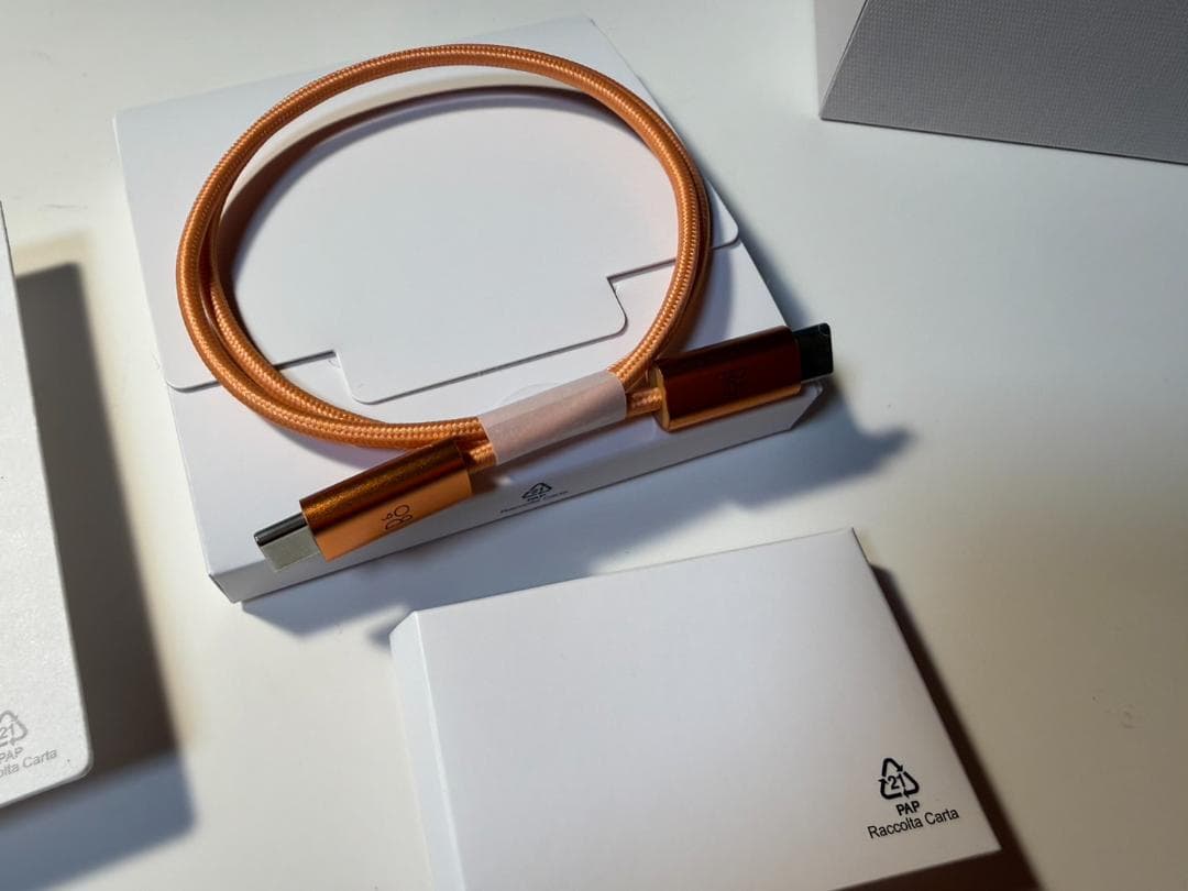 ★ほぼ新品！Beoplay Eleven,バング＆オルフセン,77900円