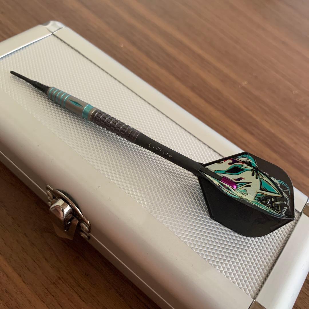 鈴木未来モデルジェダイト、カーボンシャフト、フライト、ケースセット