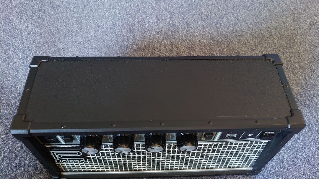 Roland JC-01 Bluetoothスピーカー