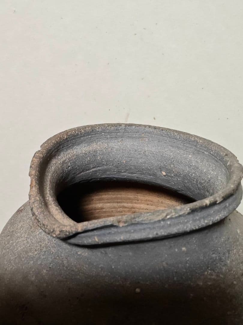 姿形の好い新羅から高麗の壺　須恵器　新羅　高句麗　高麗　片口壺　古代　花呼ぶ器