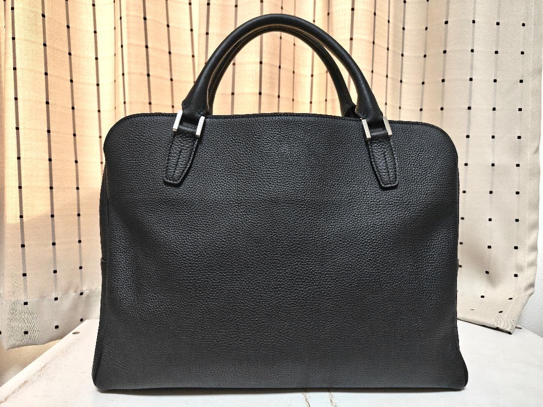 美品 ワイルドスワンズ ランスロット シュランケンカーフ ビジネスバッグ