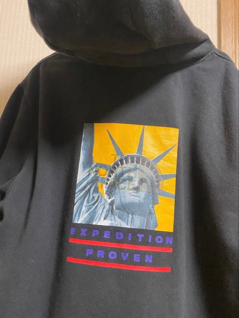 t*K様 シュプリーム ノースフェイス　コラボ　パーカー