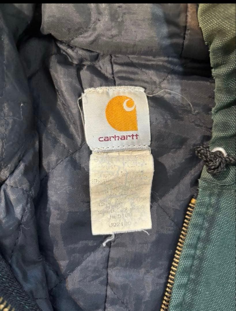 Carhartt アクティブジャケット ダークグリーン