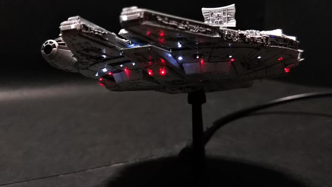 ミレニアムファルコン 角アンテナ仕様　 電飾改修 塗装済 完成品 1/350