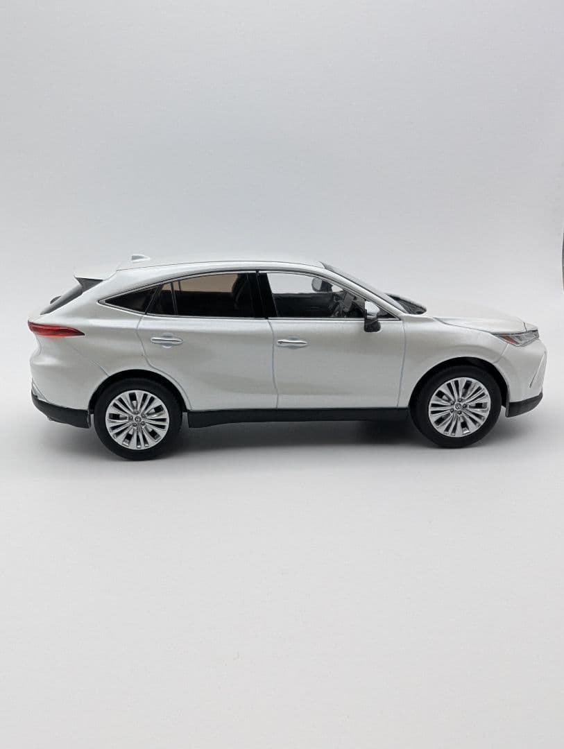 【非売品】80系HARRIER カラーサンプル ミニカー２台