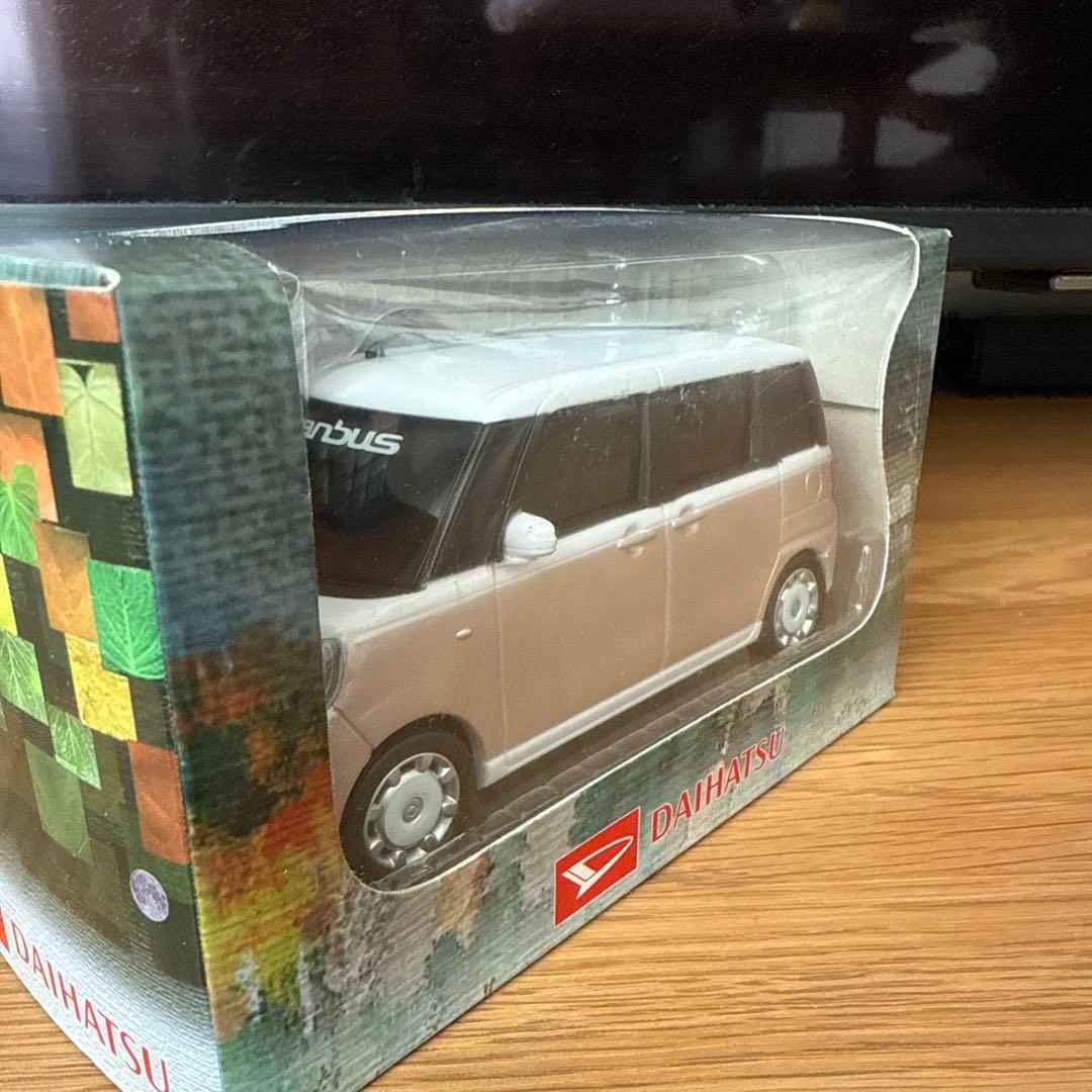 ダイハツ　ムーヴ キャンバス　プルバックカー　ミニカー