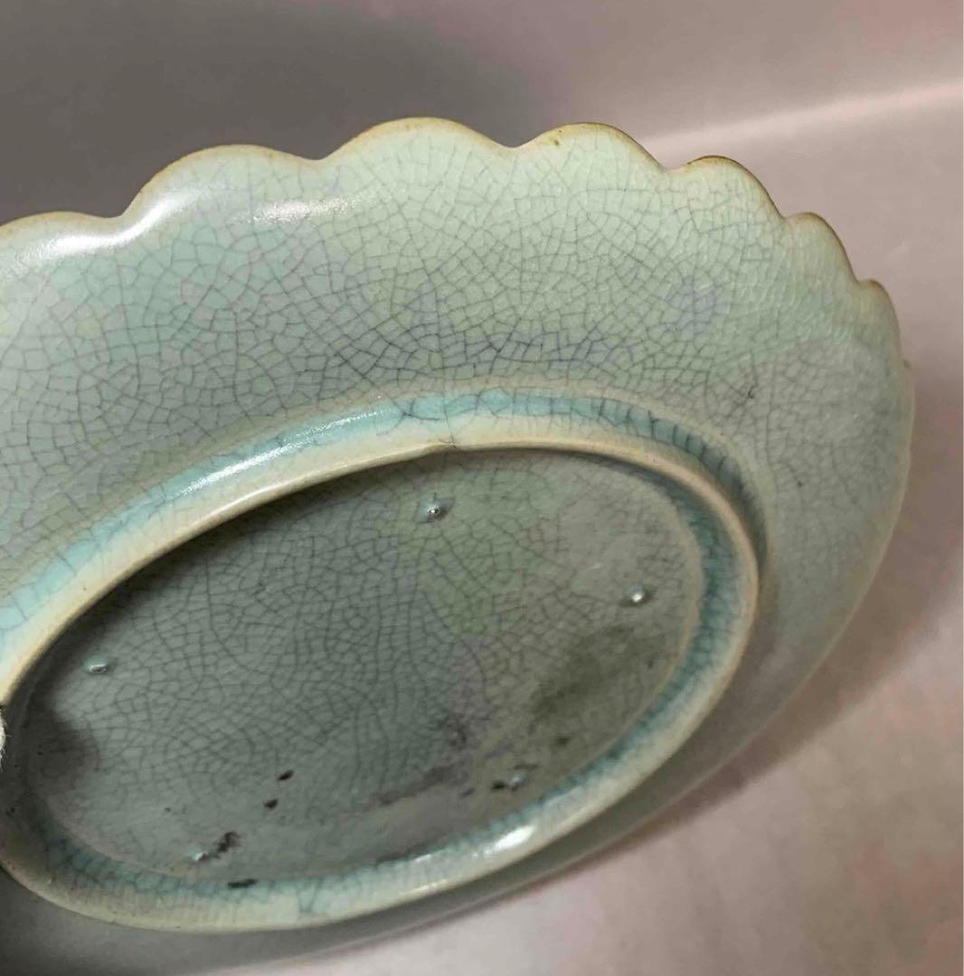 中国 花の形の皿 u6230912