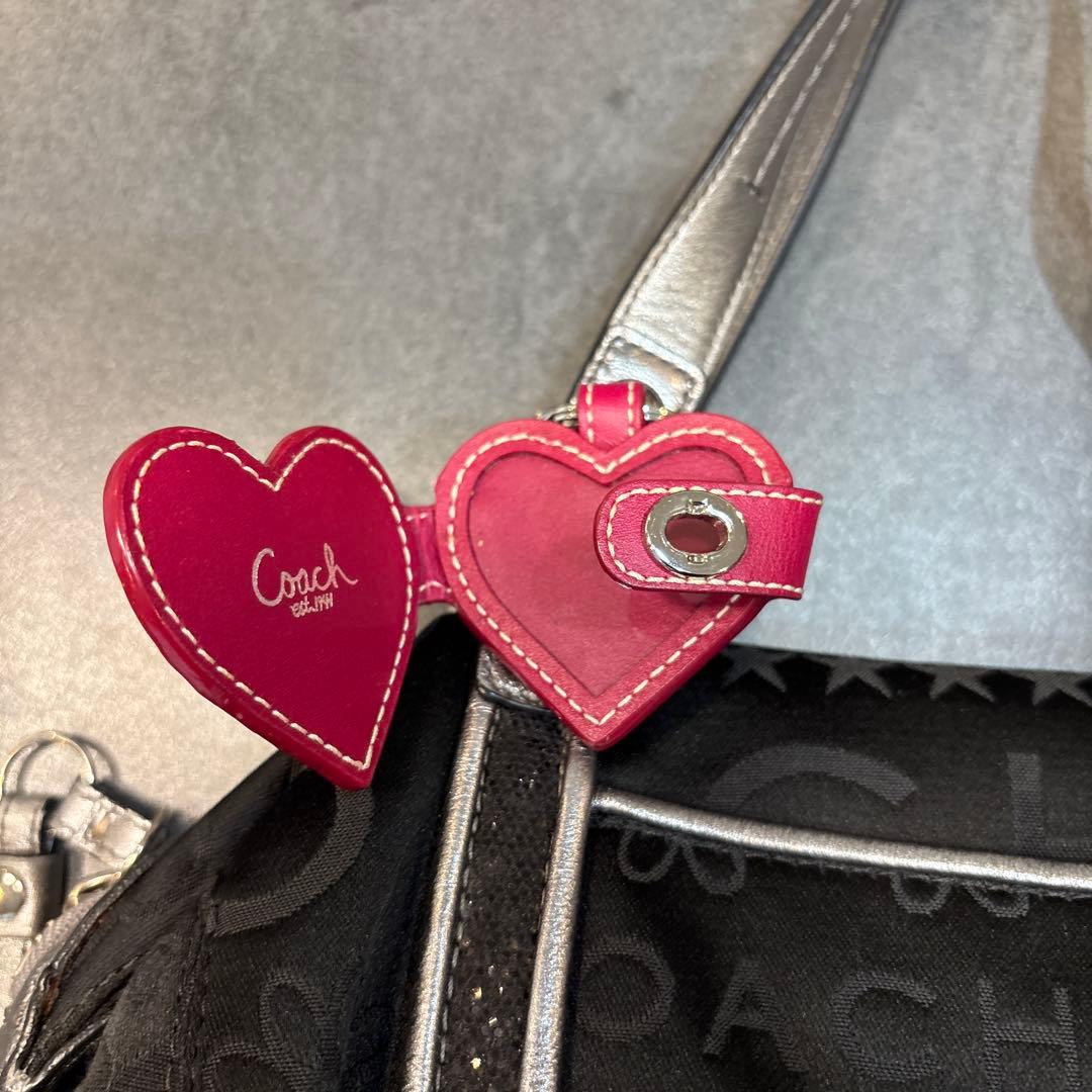 COACH ミニボストンバッグ　チャーム付き