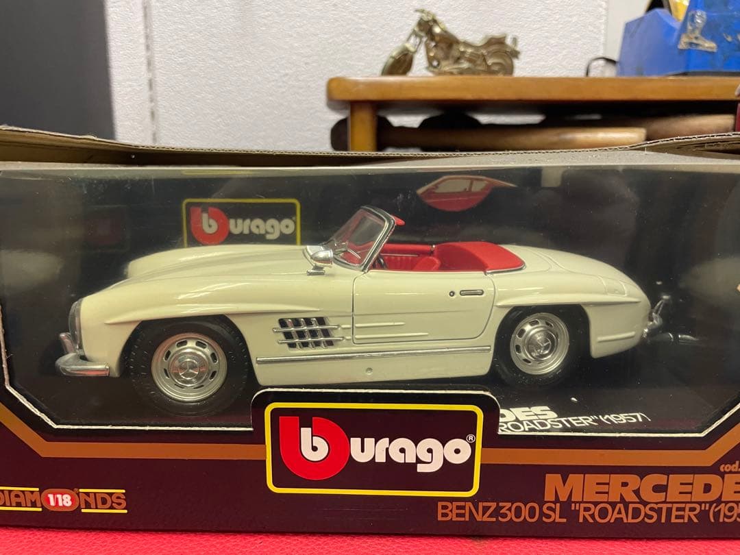 burago メルセデスベンツ　300SL ロードスター