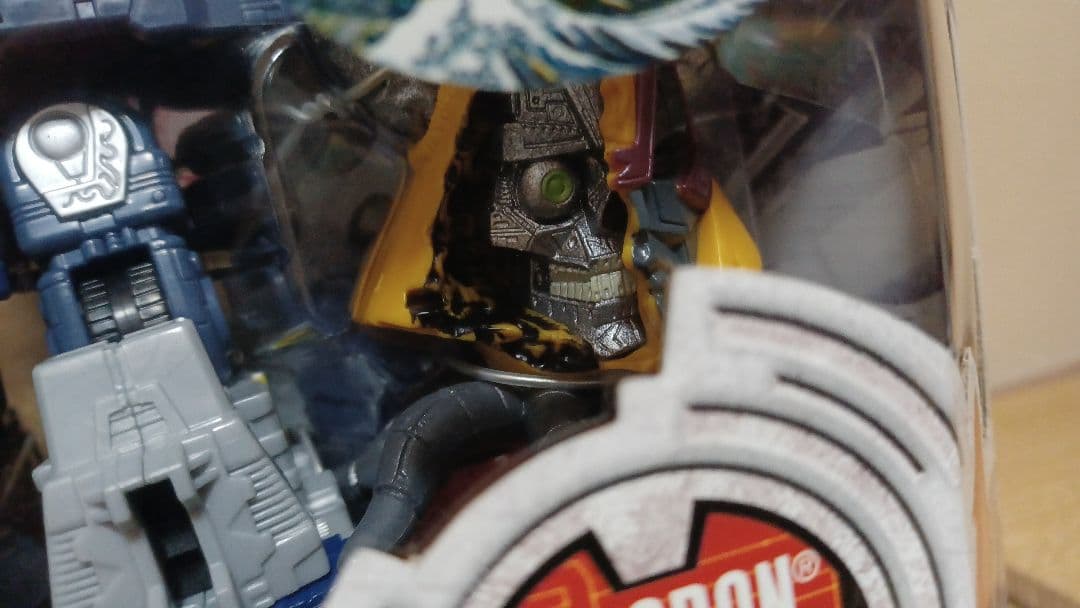 トランスフォーマー　プライマス（サイバトロン星