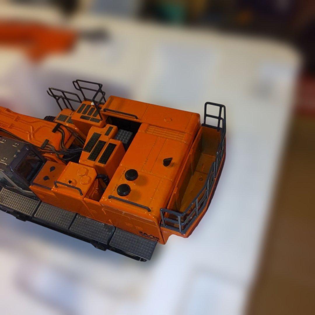 HITACHI ZAXIS 1000K デモリッション機 1/50　ジャンク品