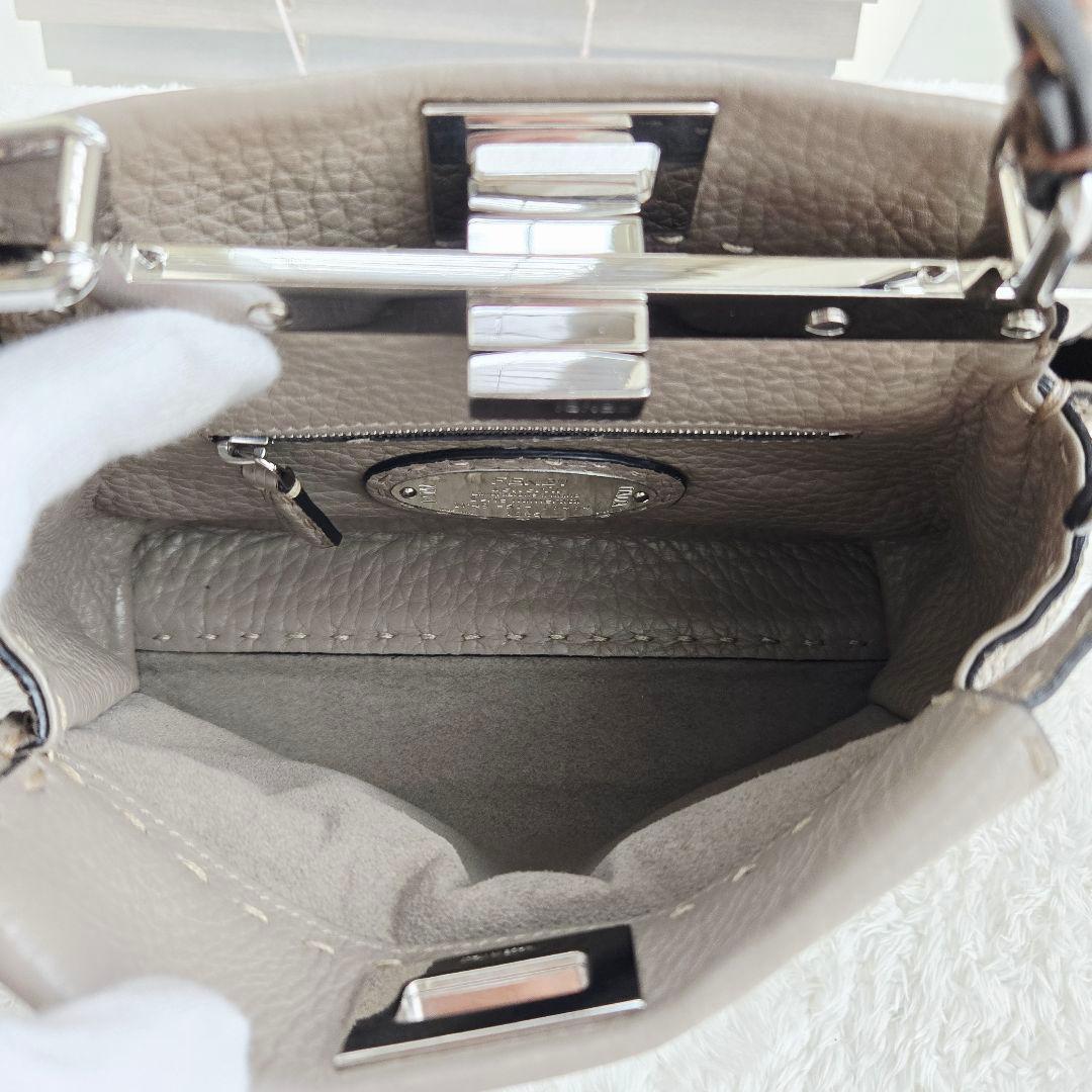 ⭐FENDI⭐ フェンディ ピーカブー ミニ ダブグレー ハンドバッグ
