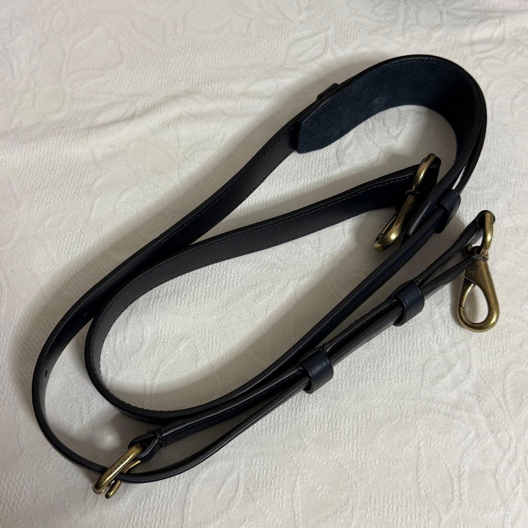 新品未使用　コーチ　ビジネスバッグ　2way 濃紺　ショルダーベルト