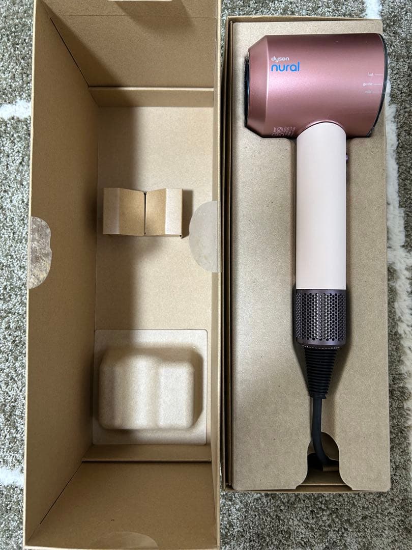 Dyson Supersonic HD16 ピンク