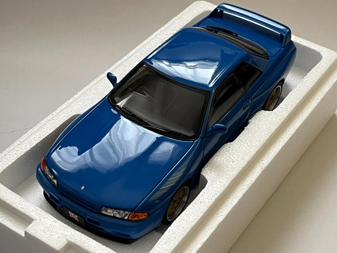 オートアート 1/18 R32 GT-R VスペックⅡTUNED VERSION