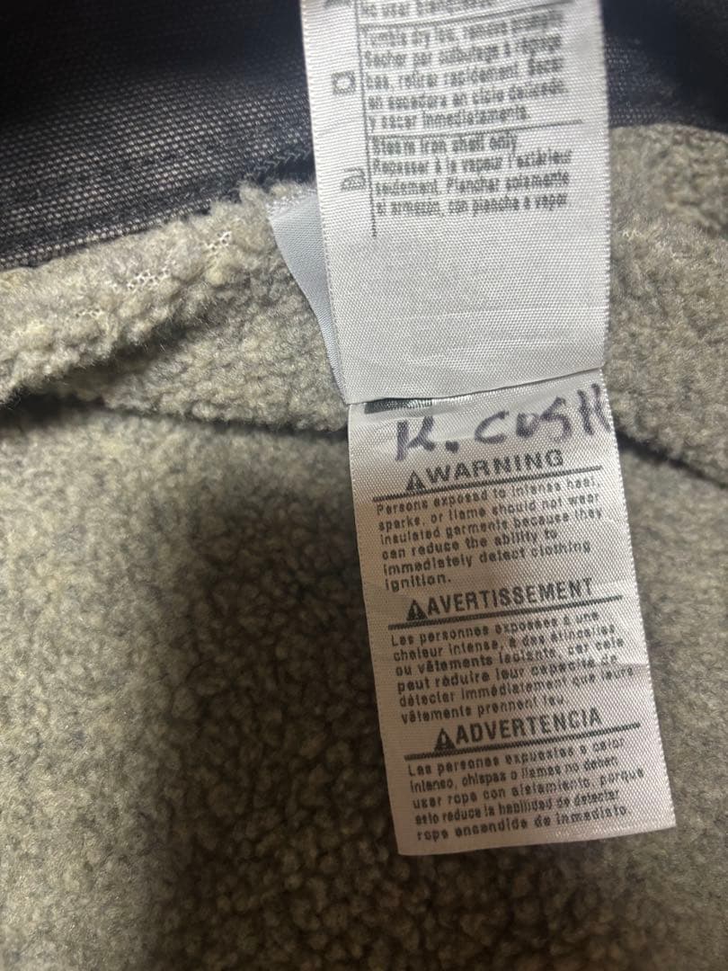 Carhartt ブラック C61