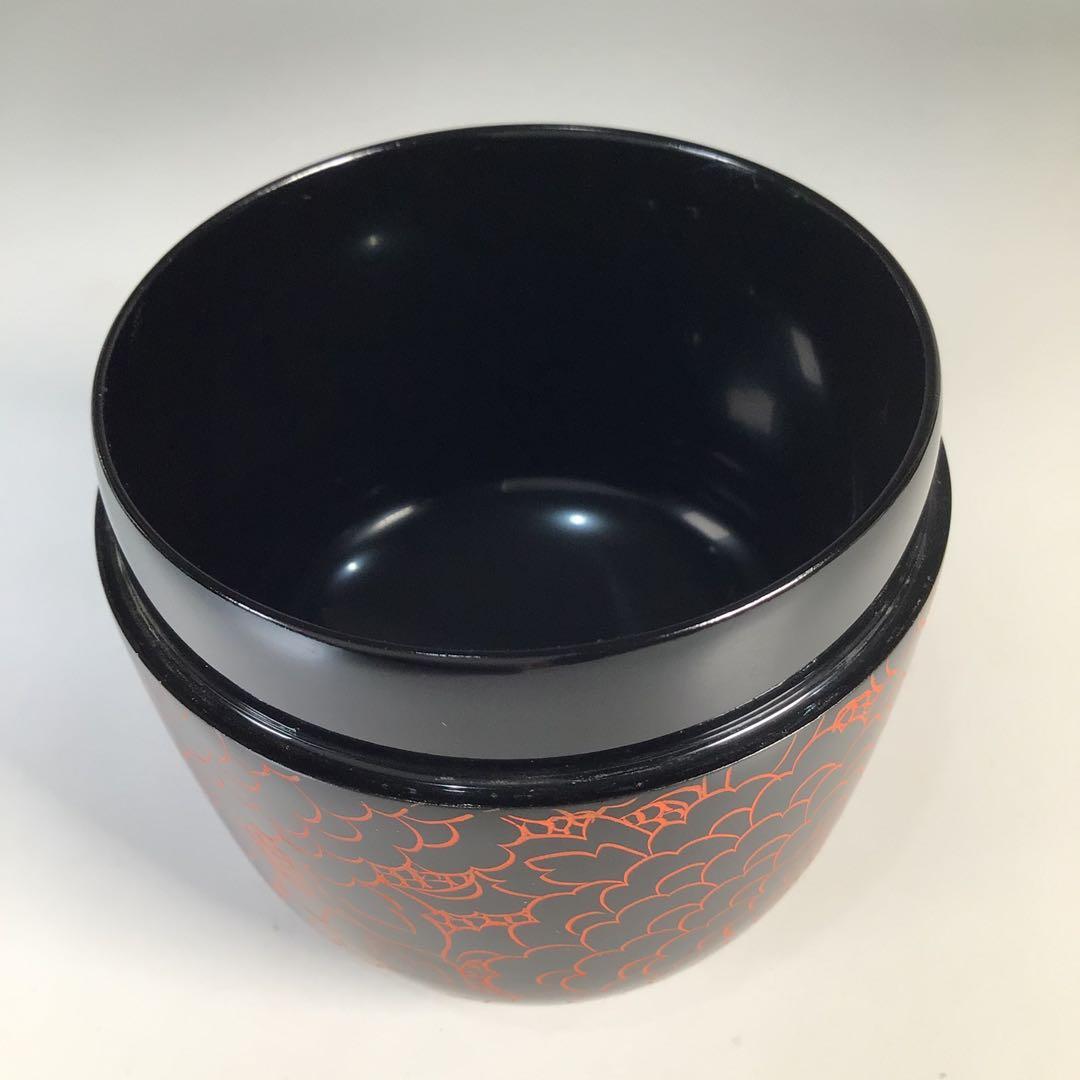 Ｍ７２４　棗　『藤原清助(静雨)作』『沈朱牡丹彫』『中棗』　共箱　茶道具