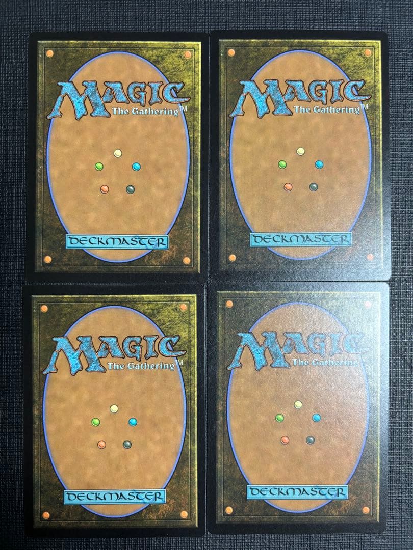 ダークスティールのモノリス/Darksteel Monolith